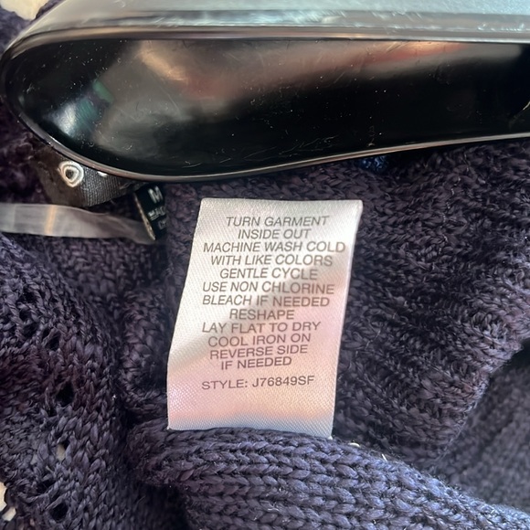 Cardigan - Picture 6 of 9